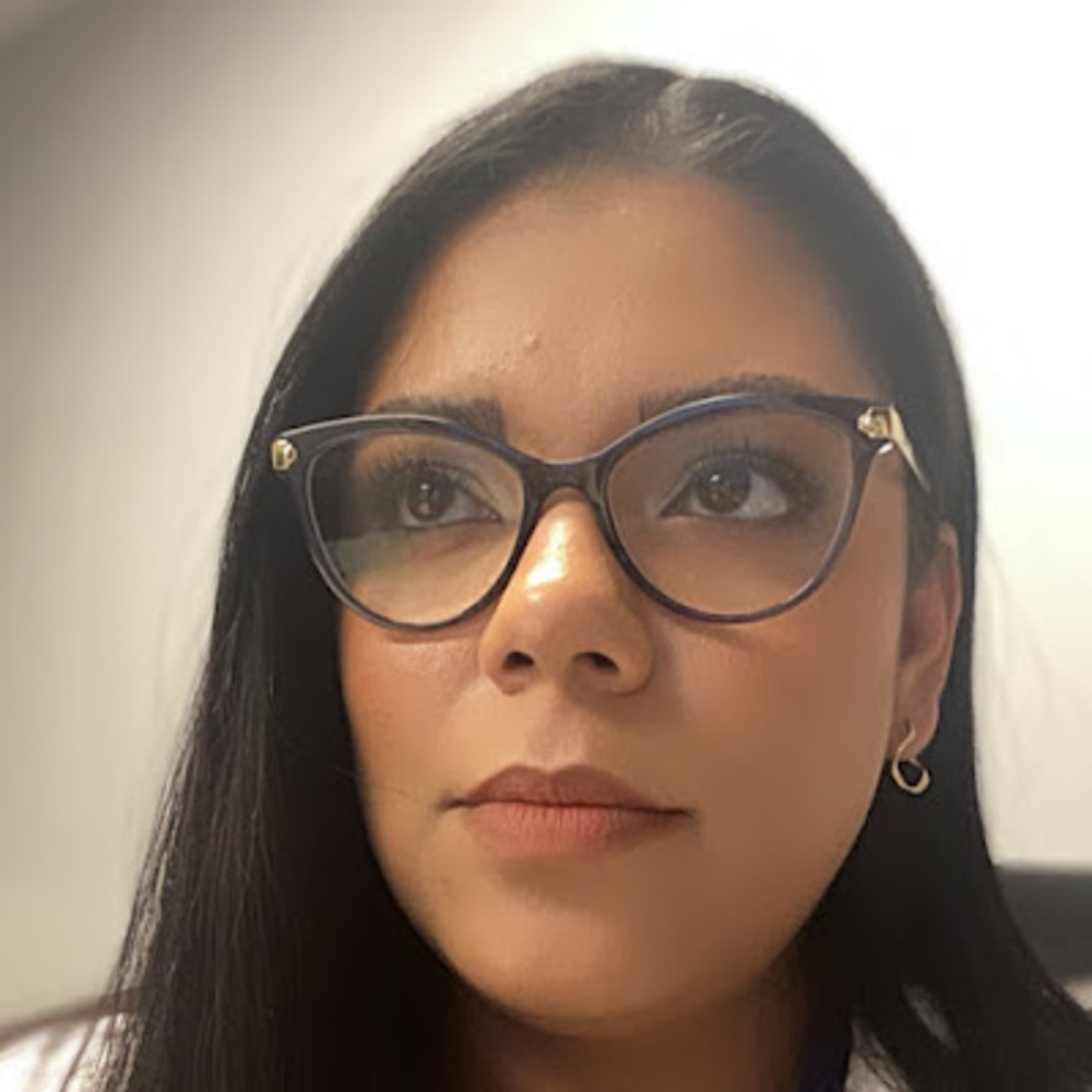 Meet your Posher, Andreina